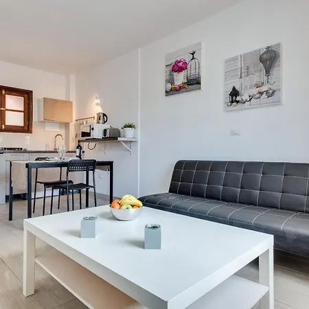 2 Modern Flats Near Playa San Blas Appartamento San Miguel de Abona