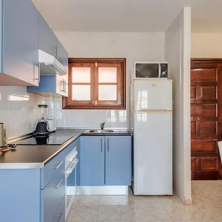 Appartamento 2 Modern Flats Near Playa San Blas *