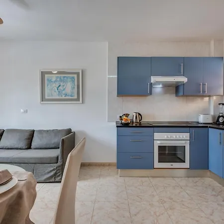Appartamento 2 Modern Flats Near Playa San Blas *